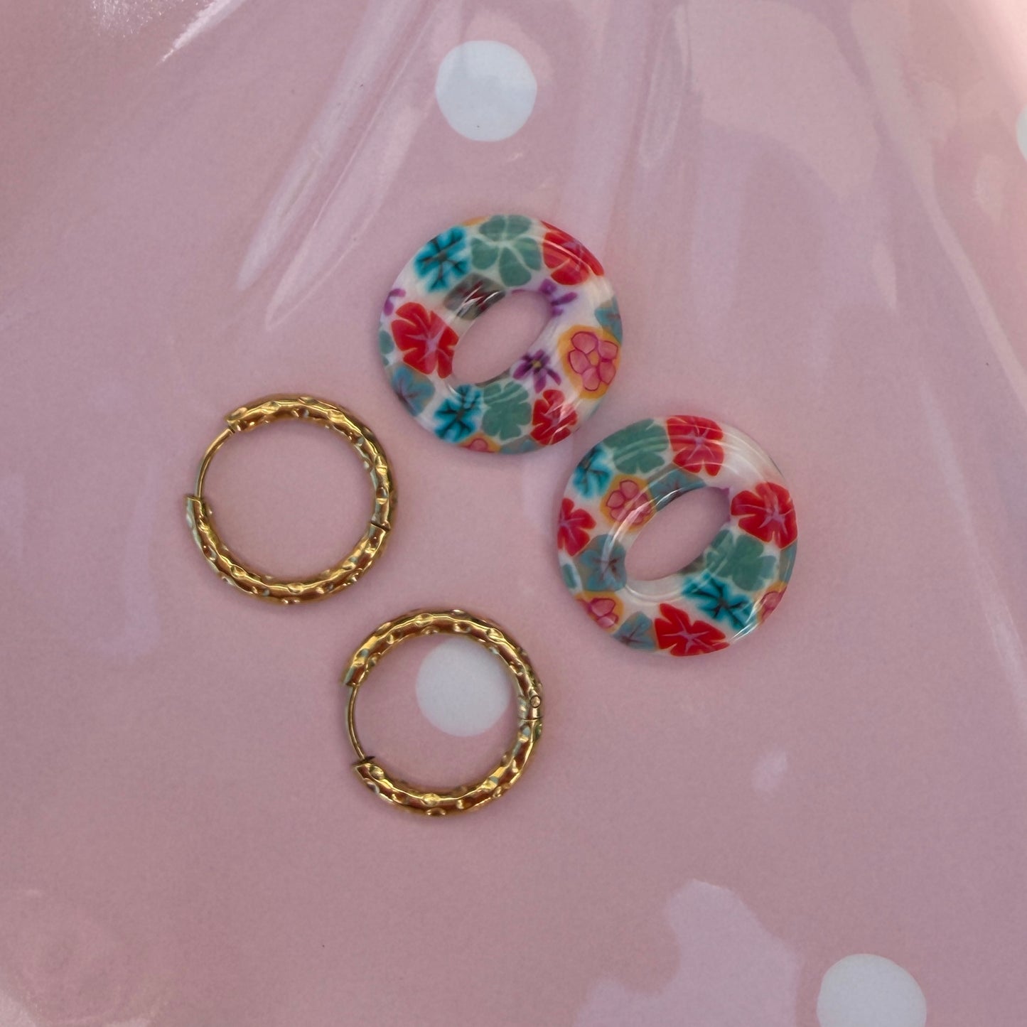 🌸 Fleur de Printemps avec Créoles Incluses