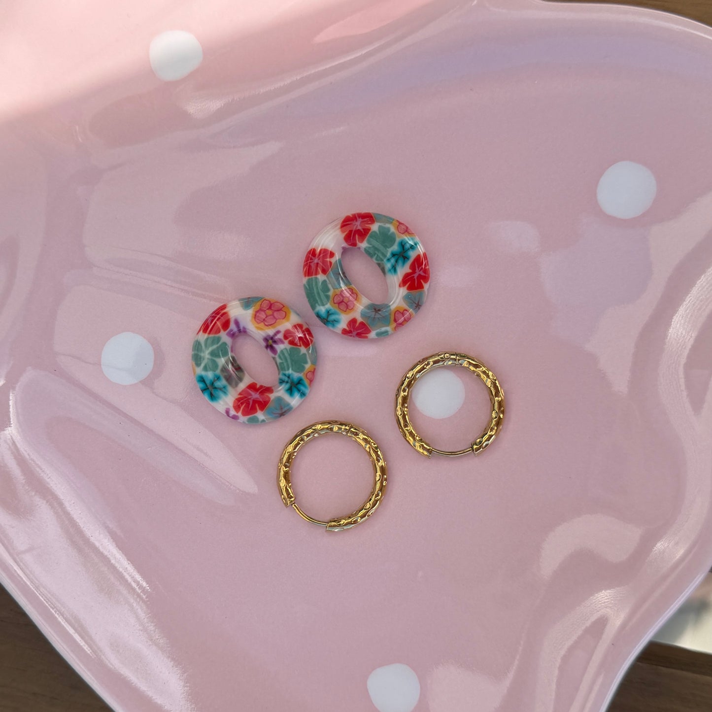 🌸 Fleur de Printemps avec Créoles Incluses